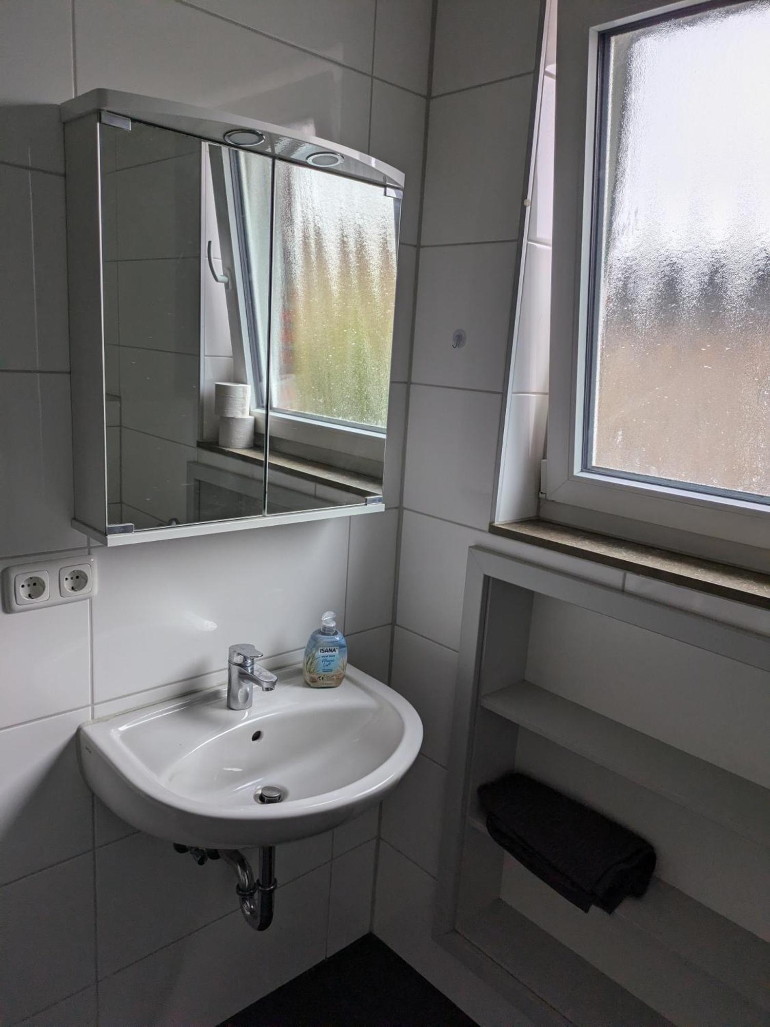 Schoene Einfache Ferienwohnung Zwischen Stadt Und Meer Wilhelmshaven Exteriér fotografie